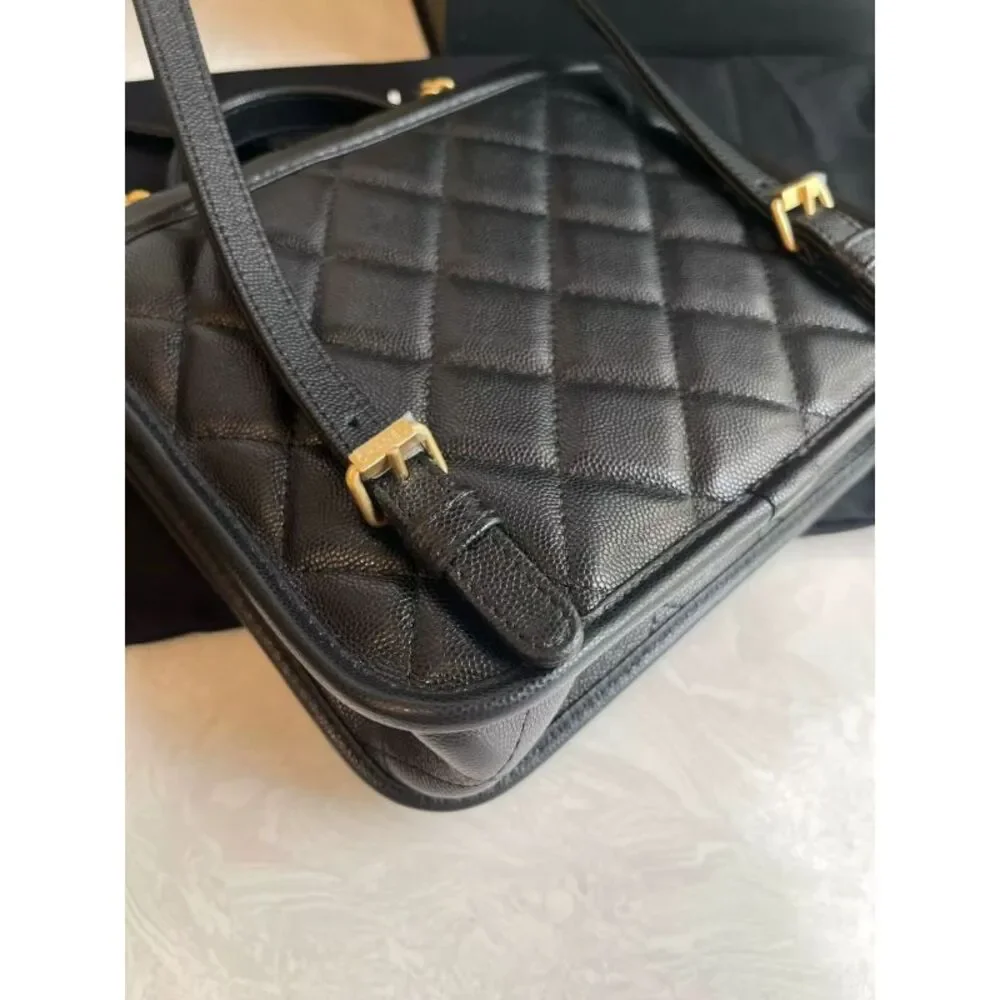 Chanel Women Pre-Loved Bag Very Good Condition